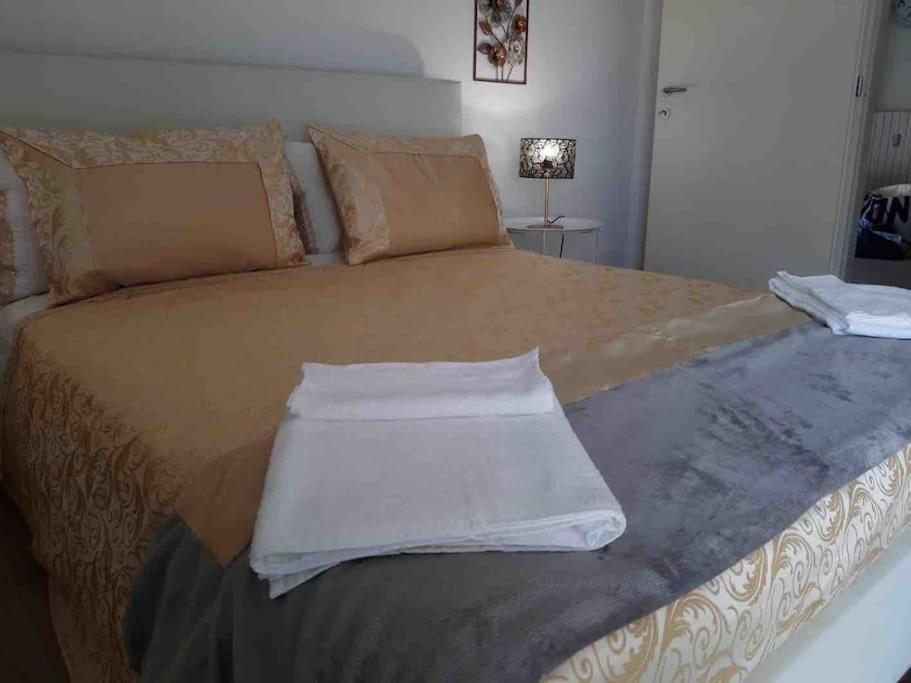 Casa Tra I Castelli Apartamento San Martino Alfieri Exterior foto